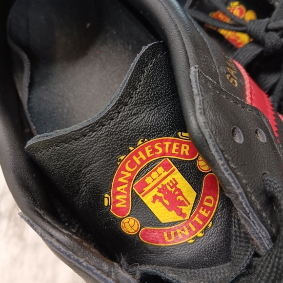 ADIDAS Samba Team Manchester United Sneakers Shoes Men's Size 7.5 Black - Picture 9 of 13
